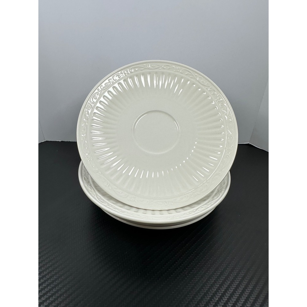 Mikasa‎ Italian Countryside Saucer Set White Porcelain Scalloped Edge Set of 2